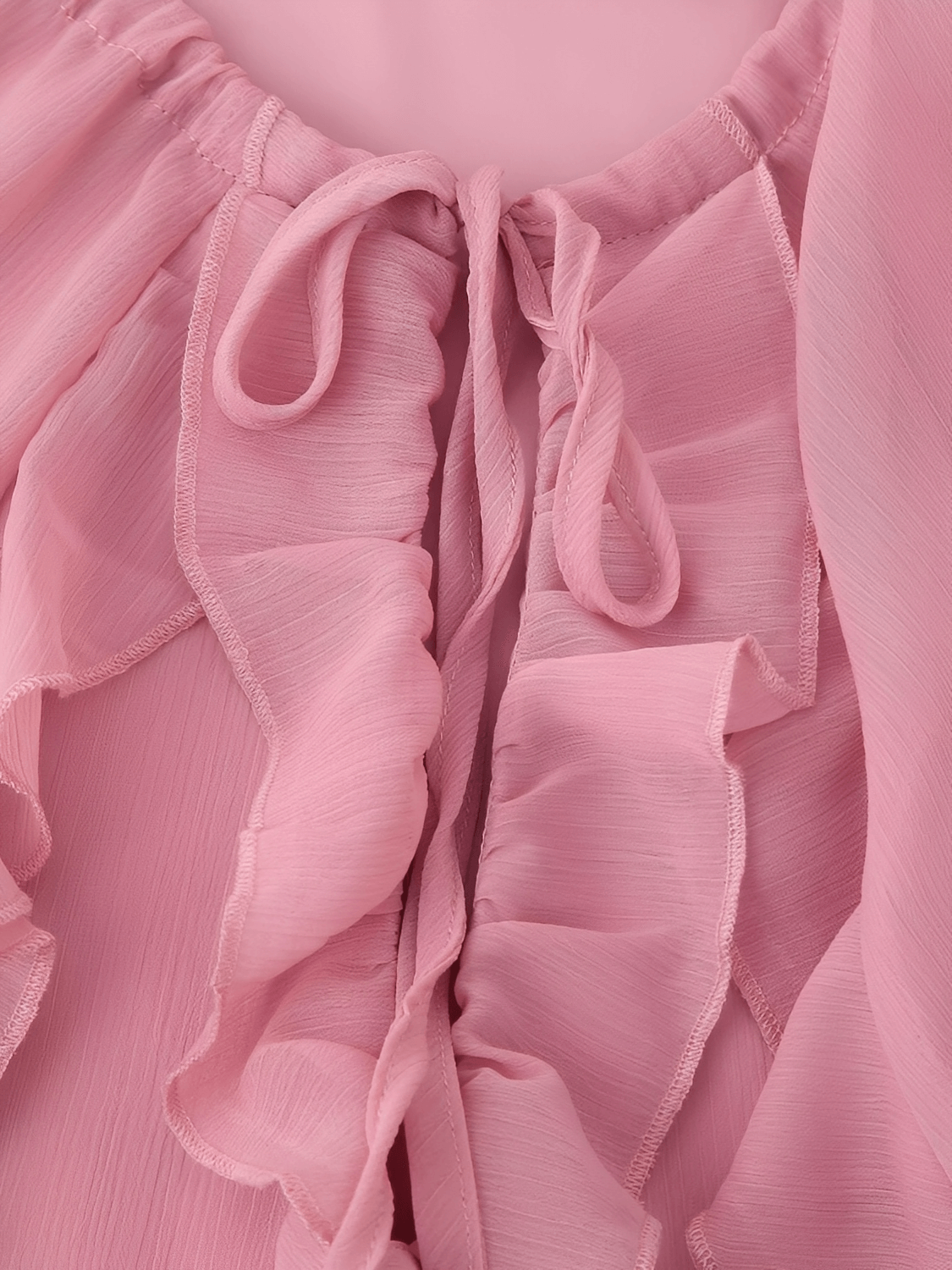 Vestido Longo em Chiffon com Babados Decote em V e Mangas Longas  – Bele