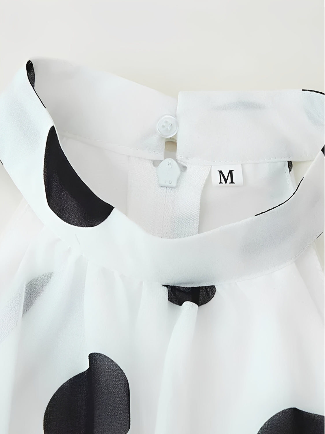 Conjunto Poá em Chiffon com Top Halter e Saia Longa em Camadas - Simaria