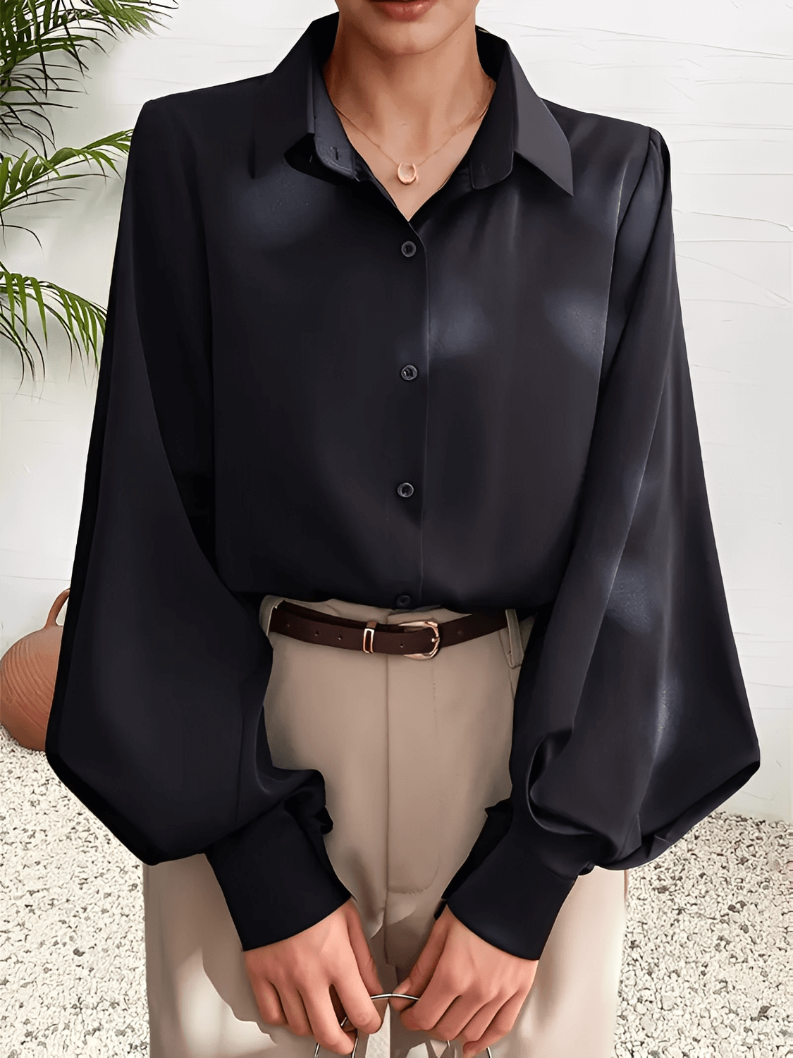 Camisa em Tecido Estruturado com Manga Lanterna e Gola Lapela – Monet