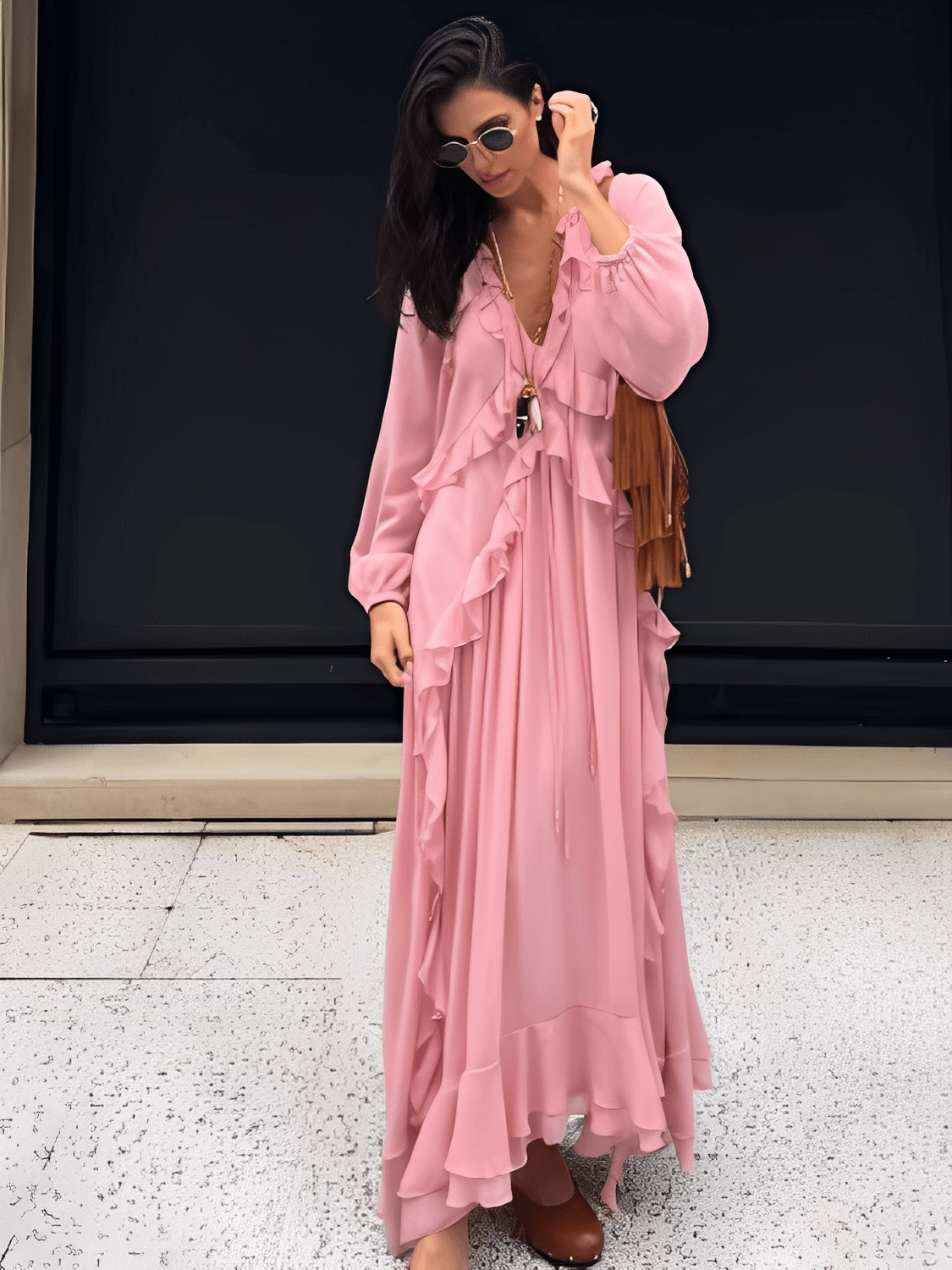 Vestido Longo em Chiffon com Babados Decote em V e Mangas Longas  – Bele